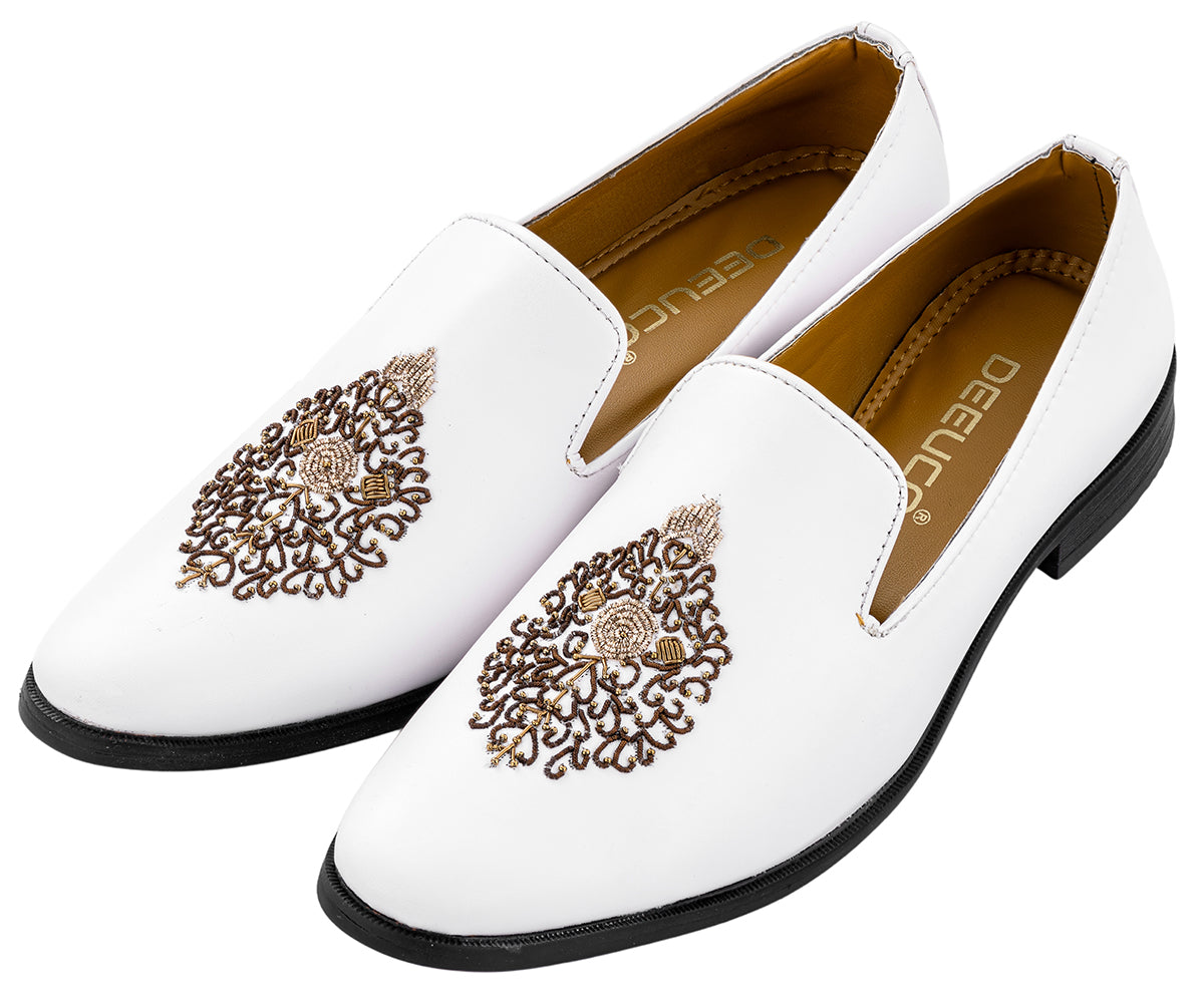 Deeuco Premium White Traditional Zardozi embroidery Jutti