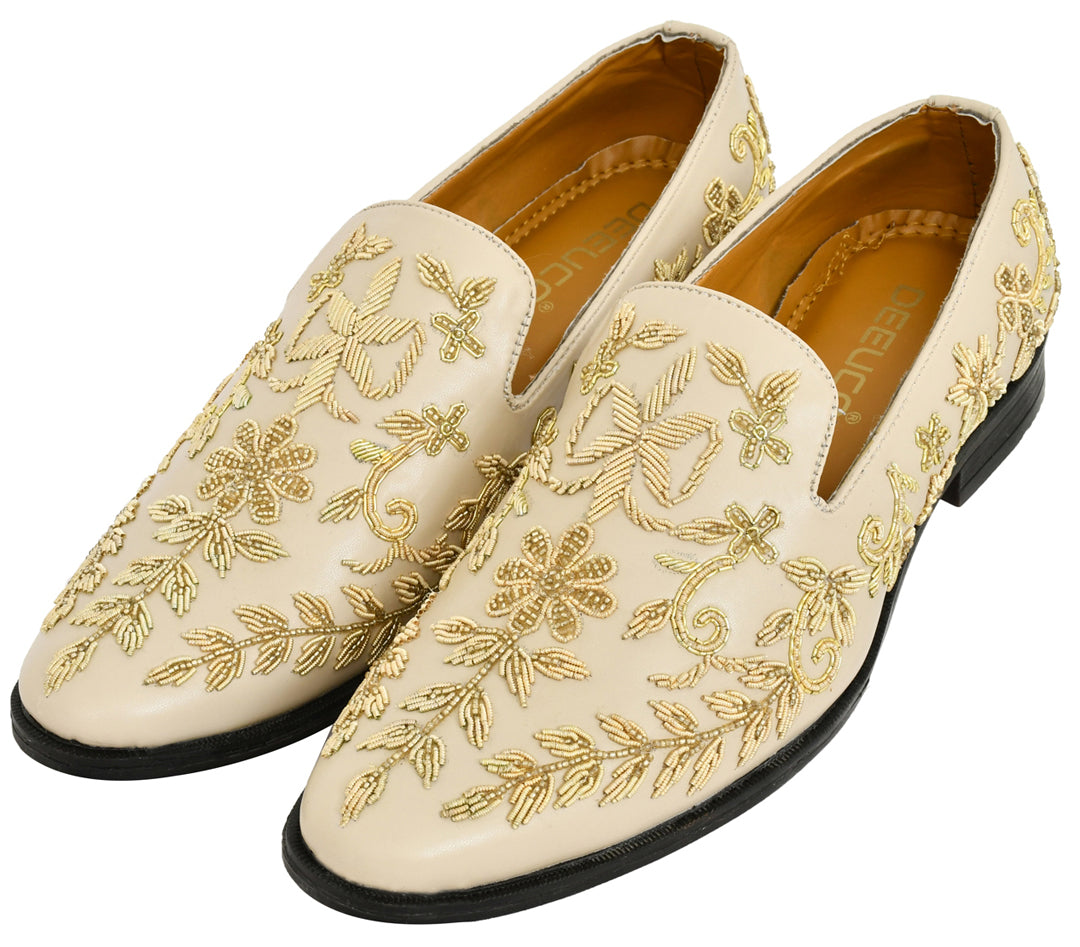 Cream Hand Zardozi Embroidery Jutti