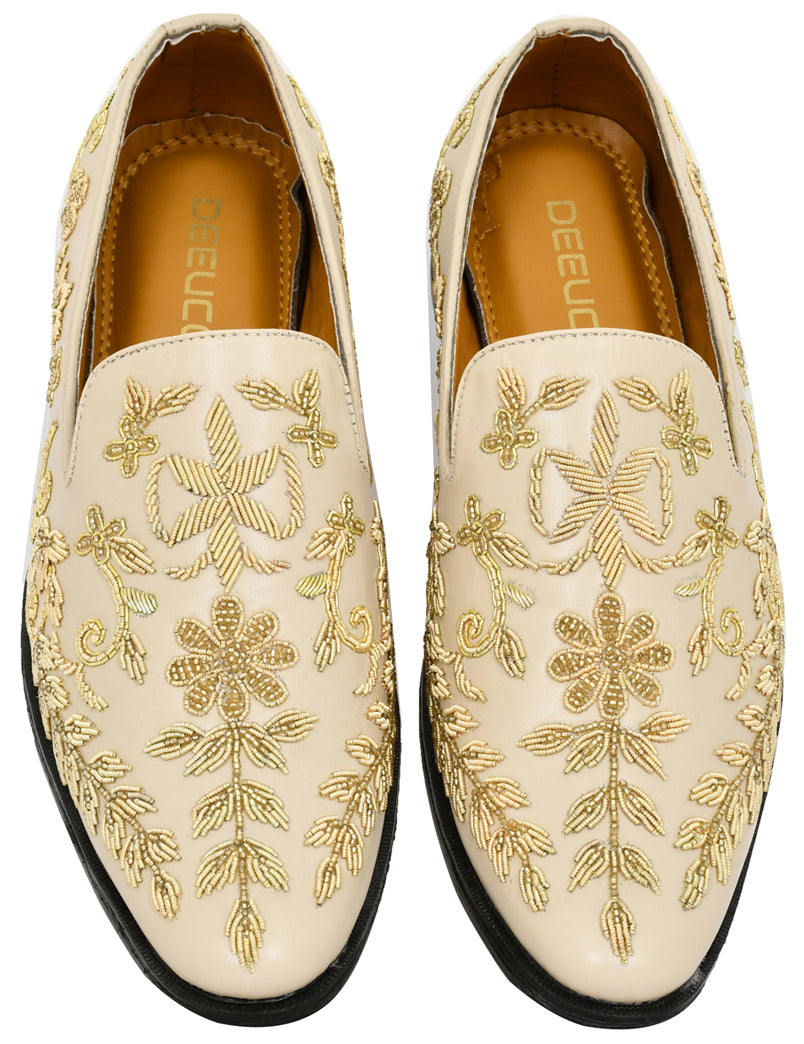 Cream Hand Zardozi Embroidery Jutti