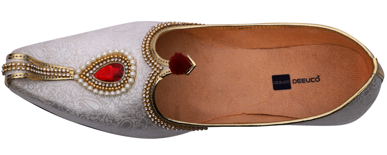 DEEUCO Men's Ethnic Cream Wedding and Sherwani Jutti, Mojari