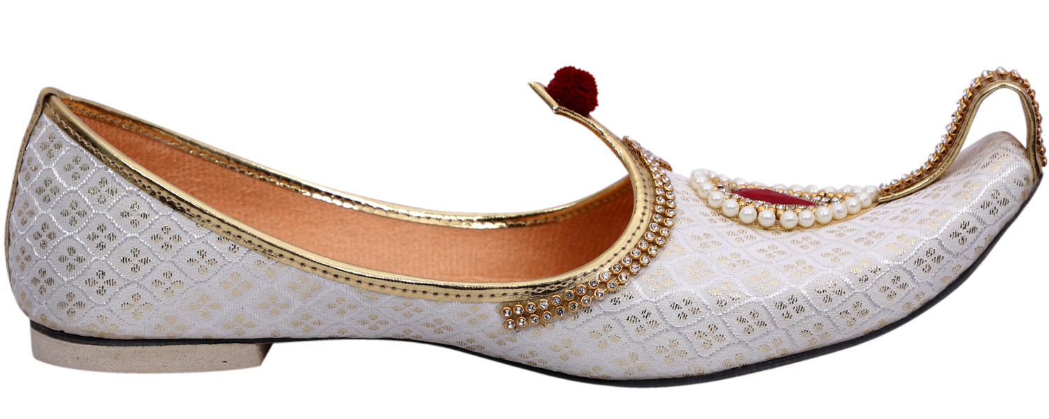 DEEUCO Men's Ethnic Cream N Golden Wedding and Sherwani Jutti, Mojari