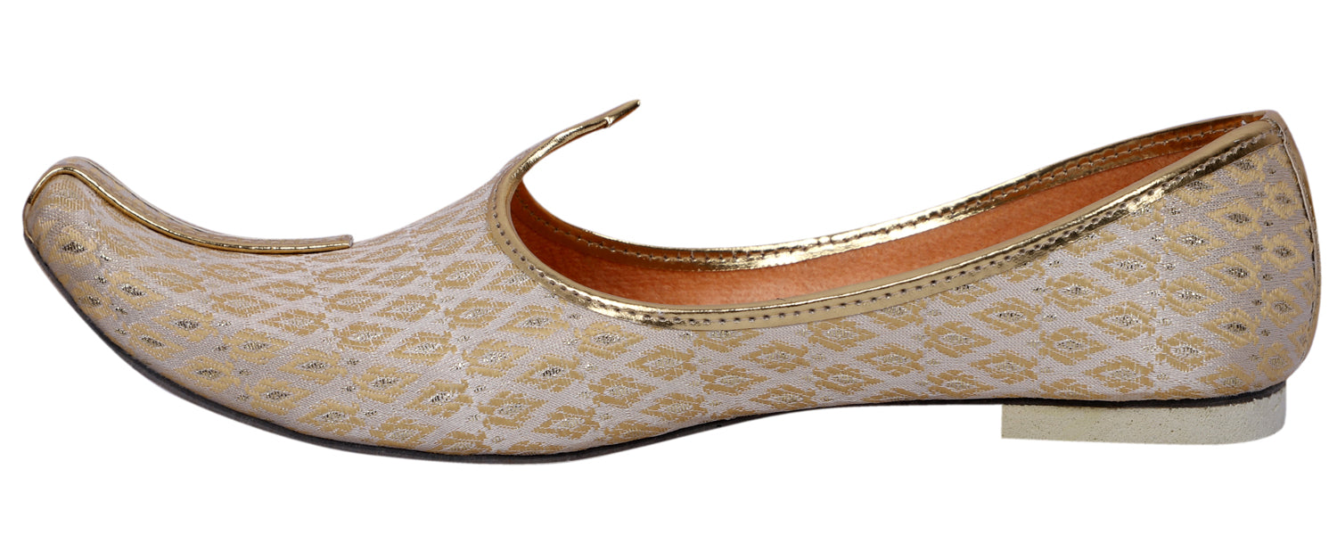 DEEUCO Men's Ethnic Cream N Golden Wedding and Sherwani Jutti, Mojari