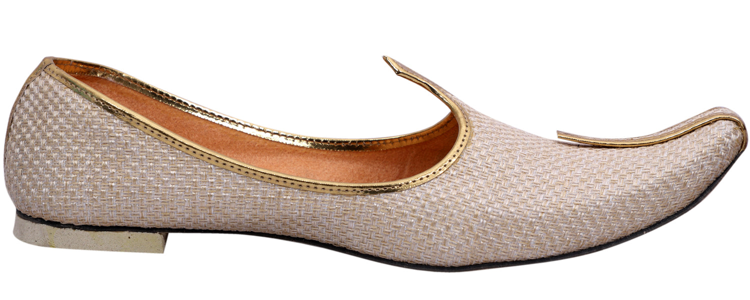 DEEUCO Men's Ethnic Cream Wedding and Sherwani Jutti, Mojari