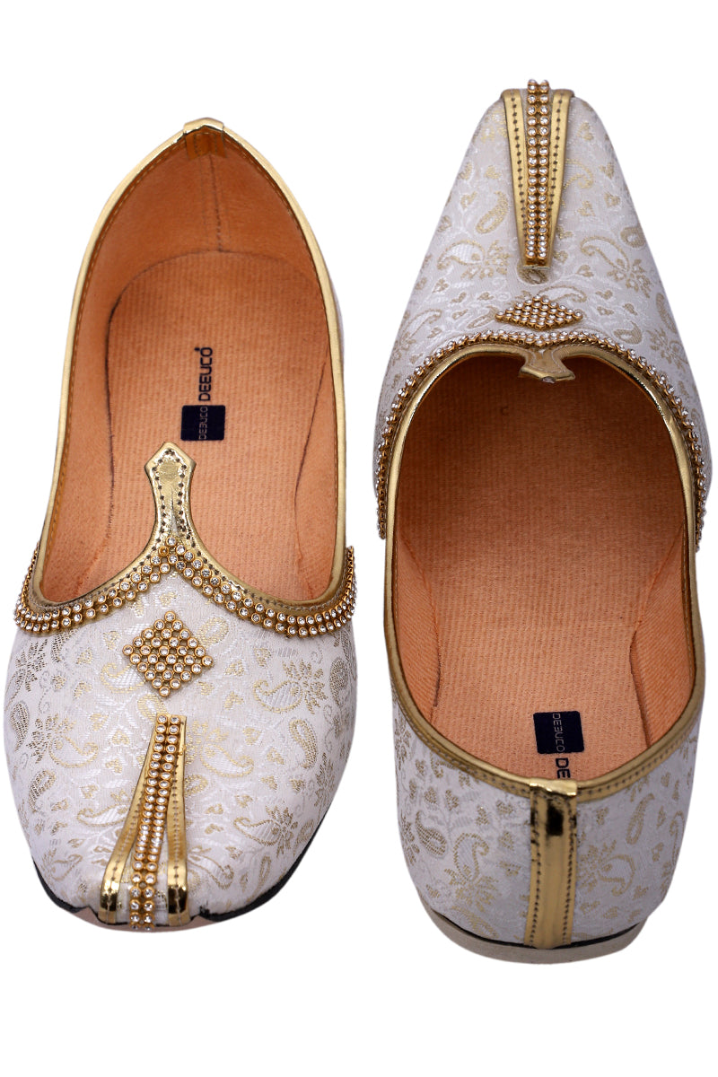 DEEUCO Men's Ethnic Cream and Golden Wedding and Sherwani Jutti, Mojari