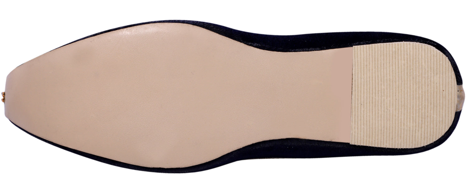 DEEUCO Men's Ethnic Balck Velvet Wedding and Sherwani Jutti, Mojari