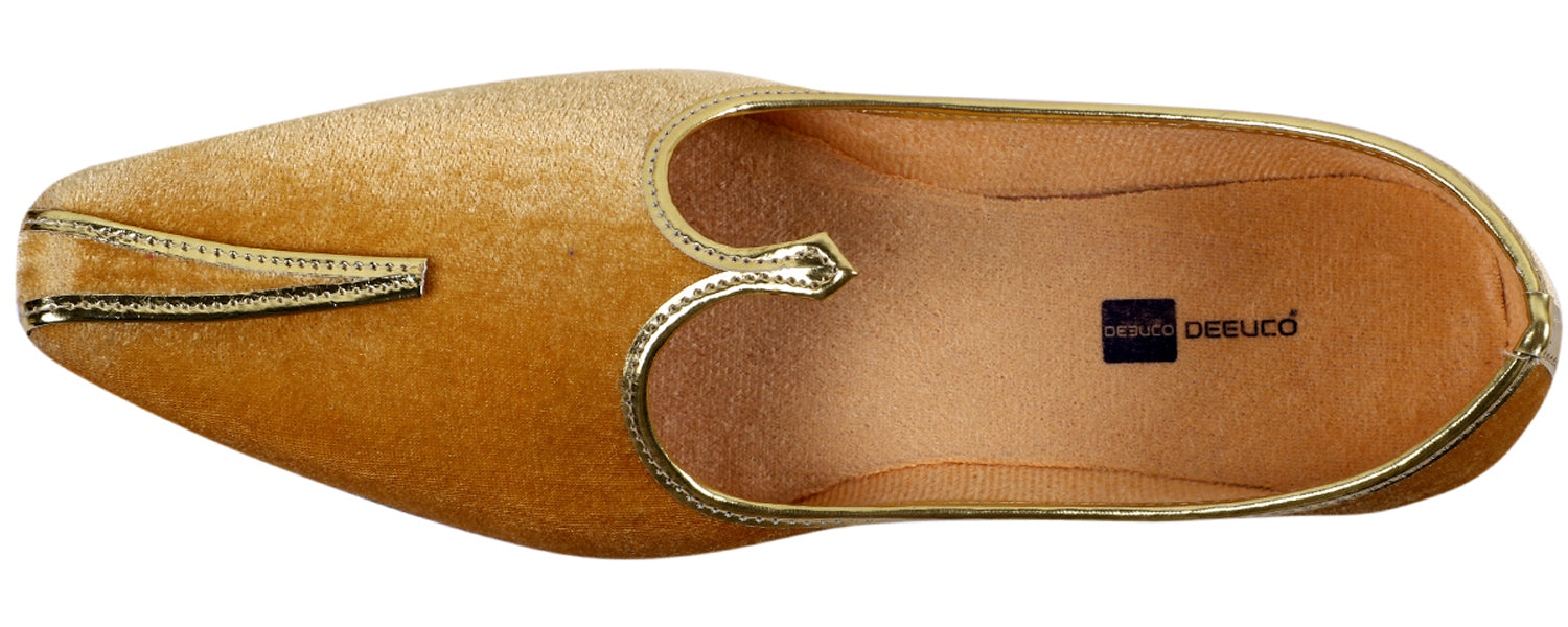 DEEUCO Men's Traditional Golden Velvetwedding and Sherwani Jutti,Mojari