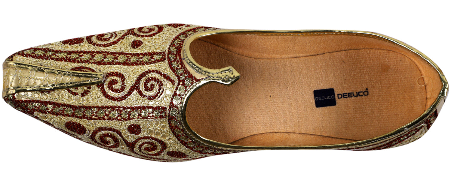 DEEUCO Men's Ethnic Golden Embroidery Wedding and Sherwani Jutti,Mojari