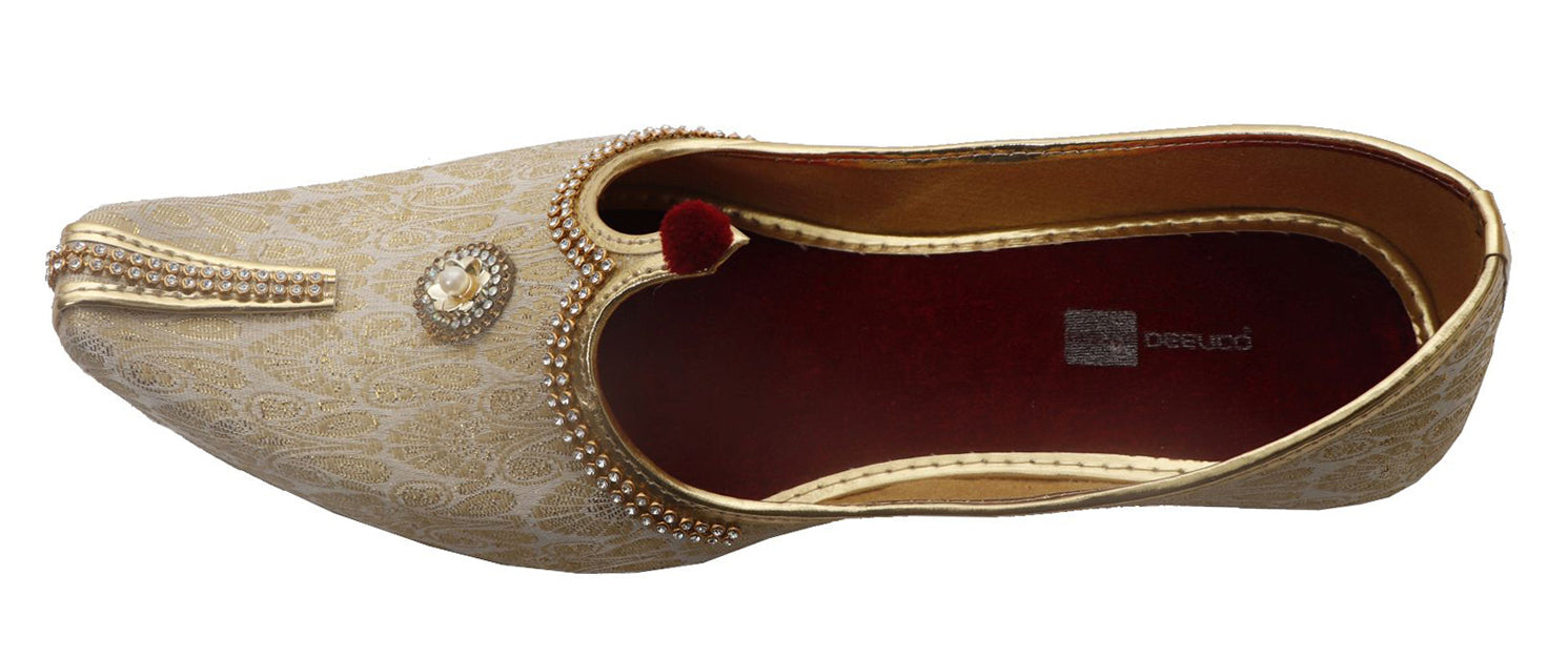 DEEUCO Men's Ethnic Cream with Golden Wedding and Sherwani Jutti, Mojari