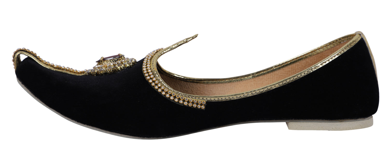 DEEUCO Men's Stone Studded Ethnic Velvet Jutti,Mojari