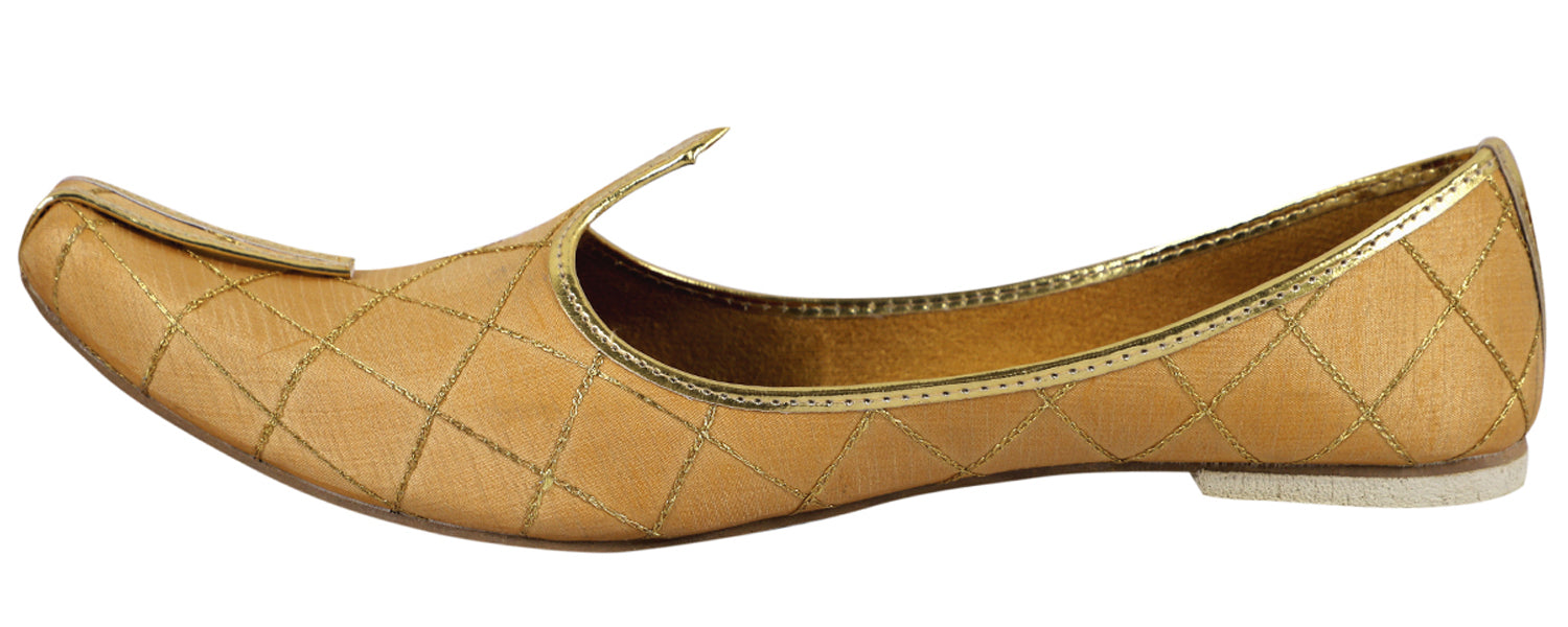 DEEUCO Men's Ethnic Gold and Maroon Embroidery Design Wedding and Sherwani Jutti,Mojari,