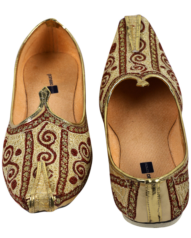 DEEUCO Men's Ethnic Golden Embroidery Wedding and Sherwani Jutti,Mojari