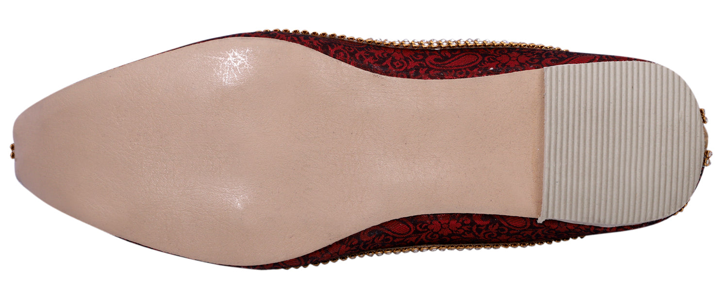 DEEUCO Men's Ethnic Maroon Velvet Wedding and Sherwani Jutti, Mojari