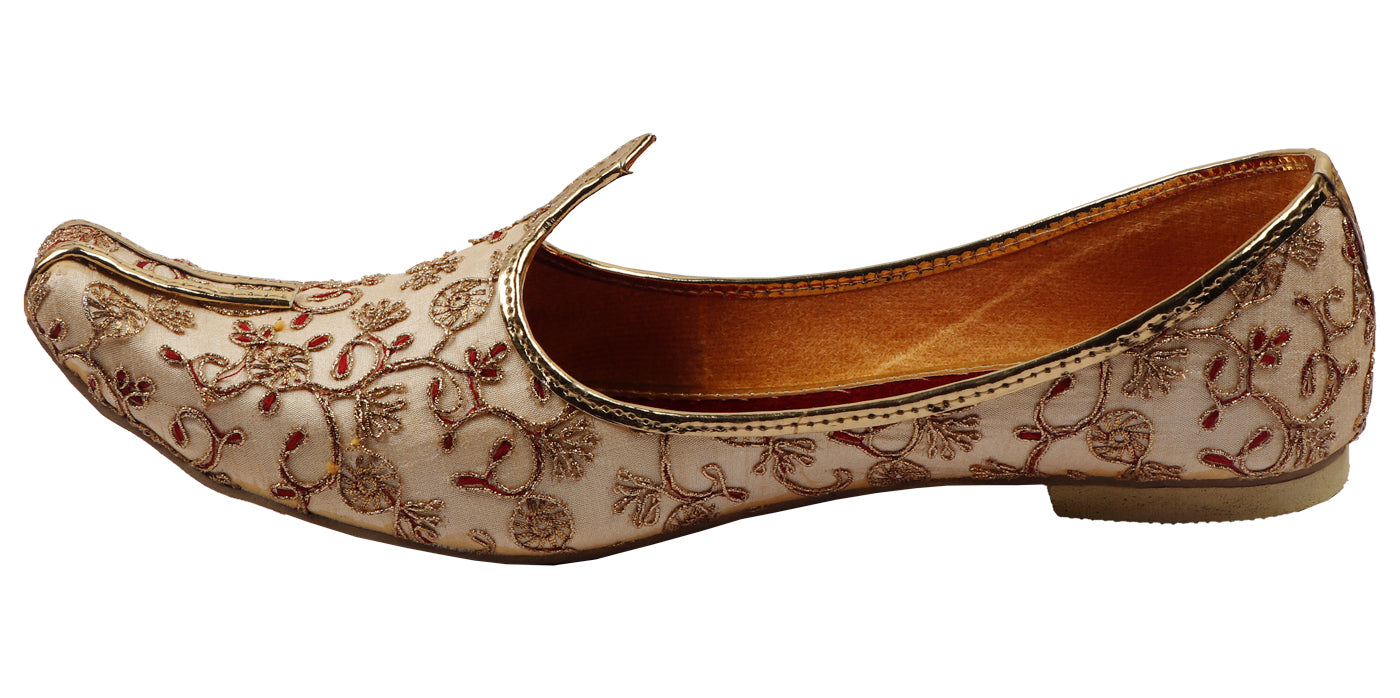 DEEUCO Men's Ethnic Golden and Maroon Embroidery Design Wedding,Party and Sherwani Jutti,Mojari