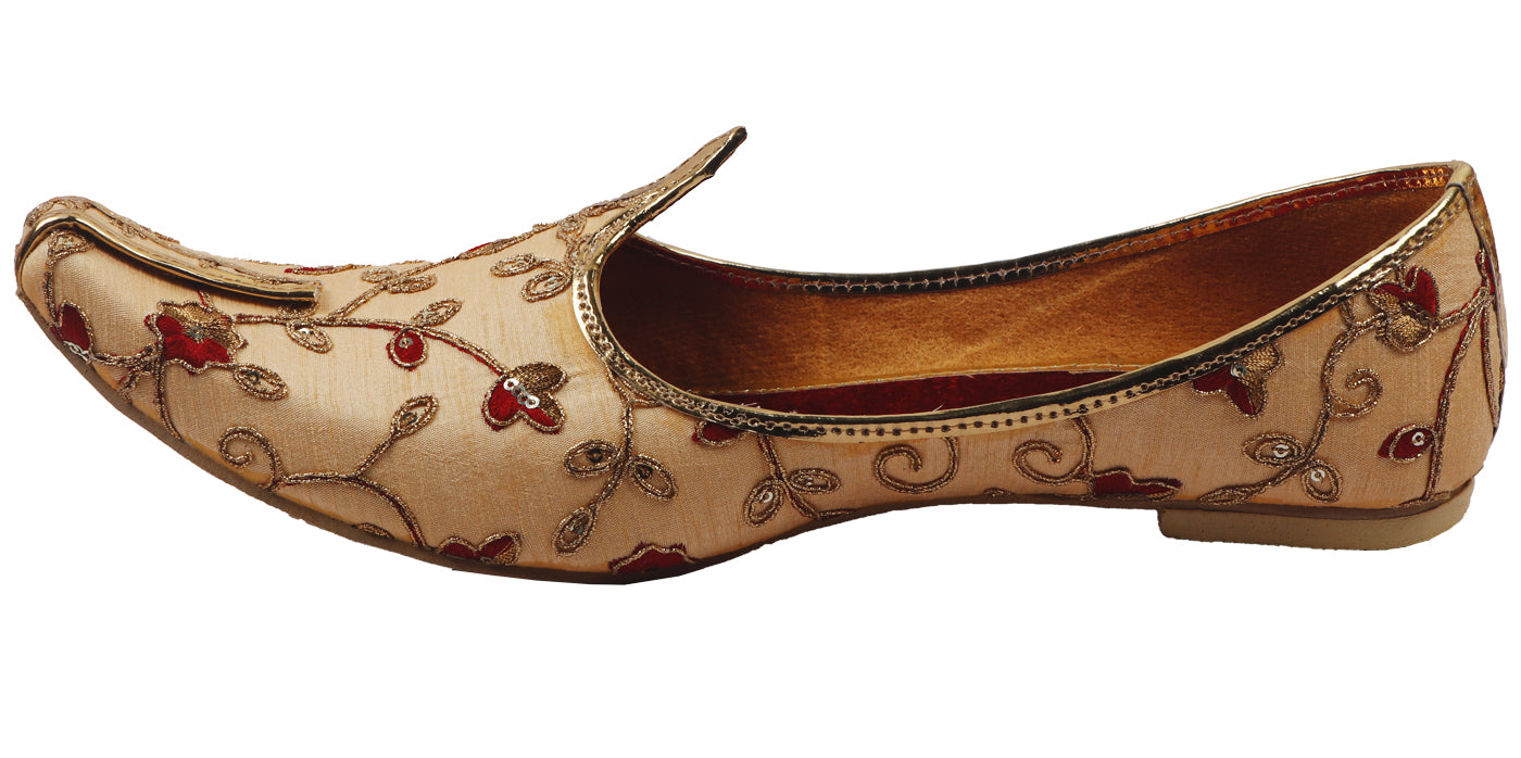 DEEUCO Men's Ethnic Golden Embroidery Design Wedding and Sherwani Jutti,Mojari