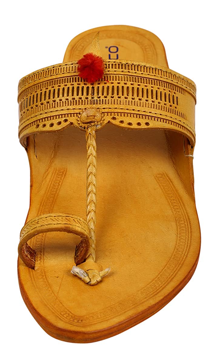 DEEUCO Men's Leather Kolhapuris