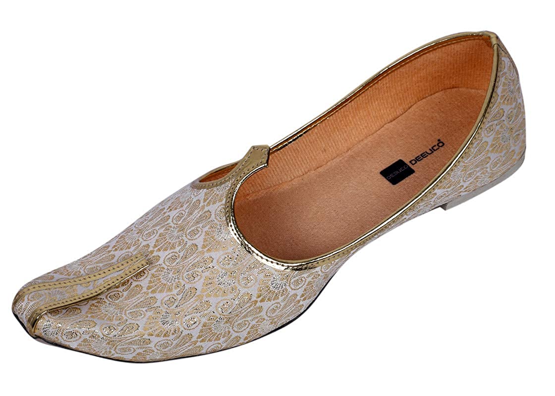 DEEUCO Men's Traditional Wedding and Sherwani Jutti/Mojari (Cream and Golden)