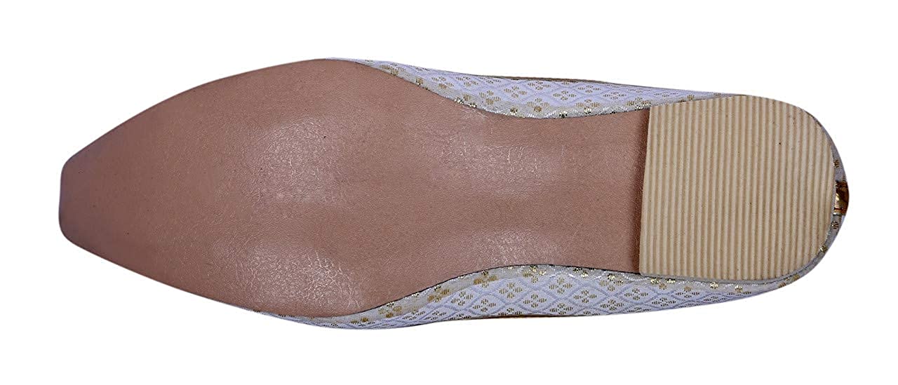 DEEUCO Men's Ethnic Juti/Mojari for Wedding and Party Occasions (White and Golden)