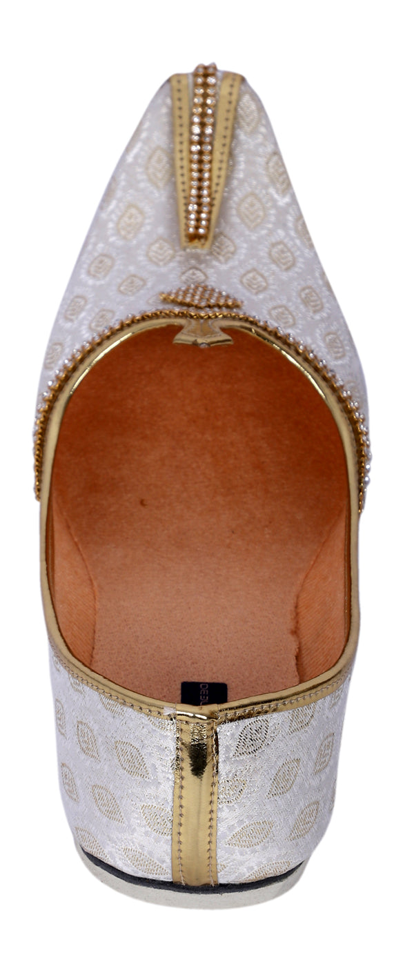 DEEUCO Men's Traditional White and Golden Wedding, Party and Sherwani Jutti,Mojari