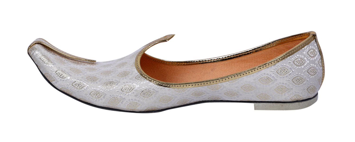 DEEUCO Men's Traditional White and Golden Wedding and Sherwani Jutti,Mojari