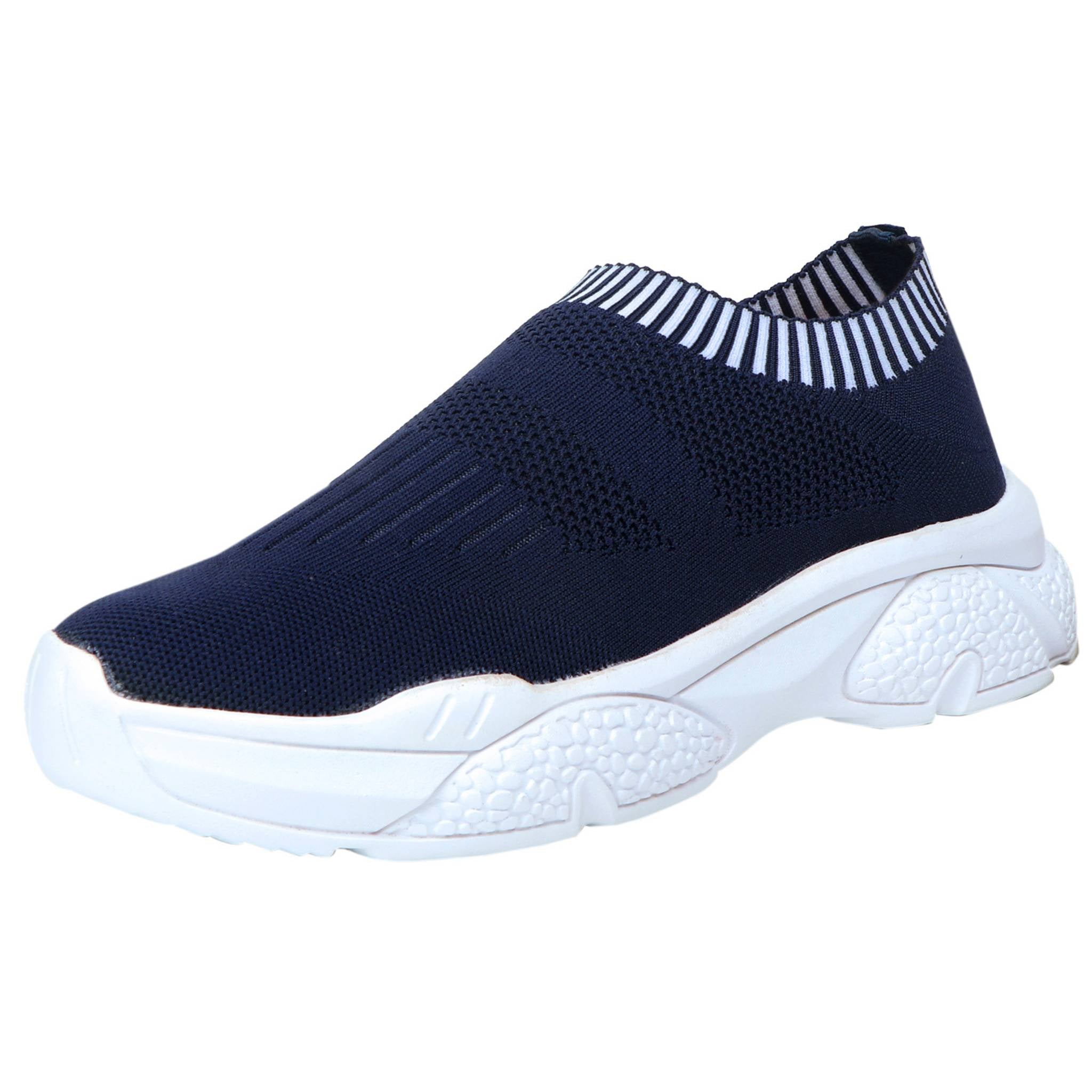 Breathable knit sports shoes for women featuring a soft, flexible, and lightweight design.