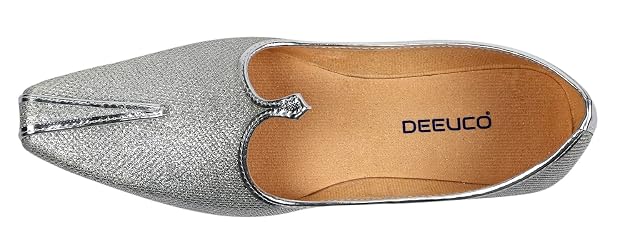 DEEUCO Men's Silver Ethnic Juttis
