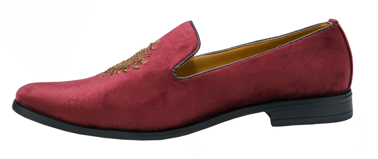 Deeuco Premium Maroon Velvet Hand Embroidered Jutti