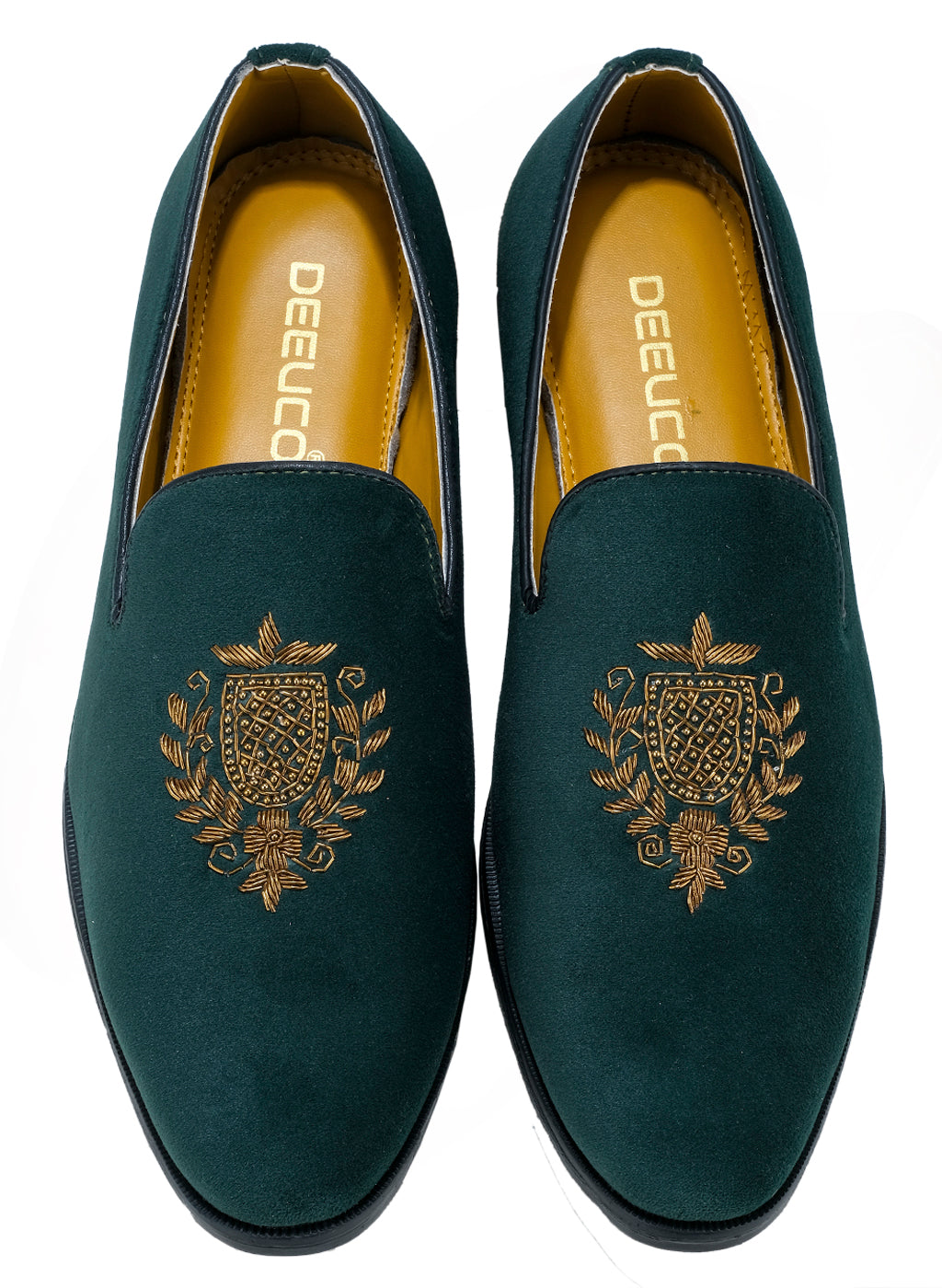 Deeuco Premium Hunter green Velvet Zardozi embroidery Jutti