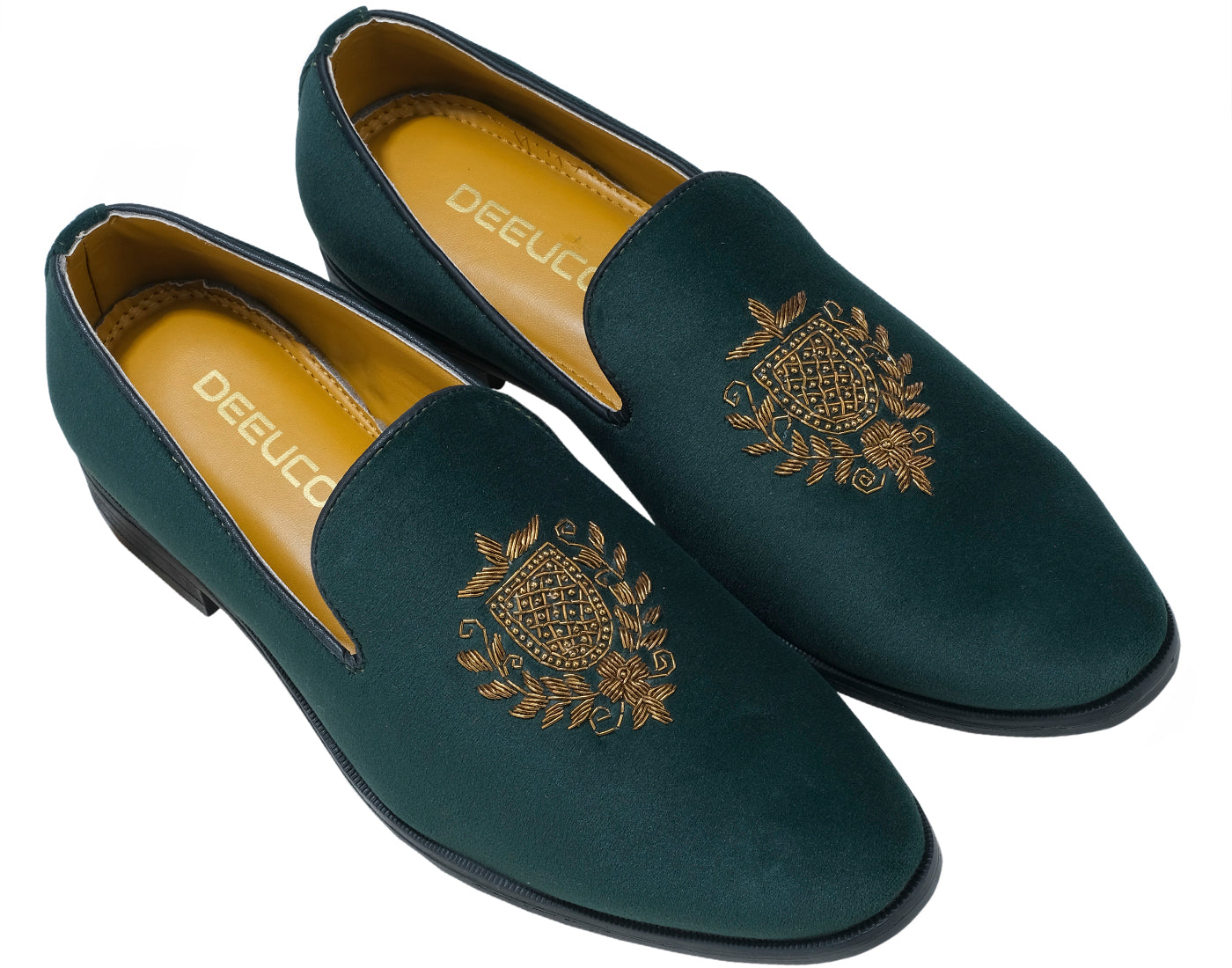 Deeuco Premium Hunter green Velvet Zardozi embroidery Jutti