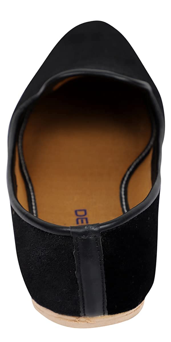 DEEUCO Ethnic Men's Velvet Juttis and Mojaris