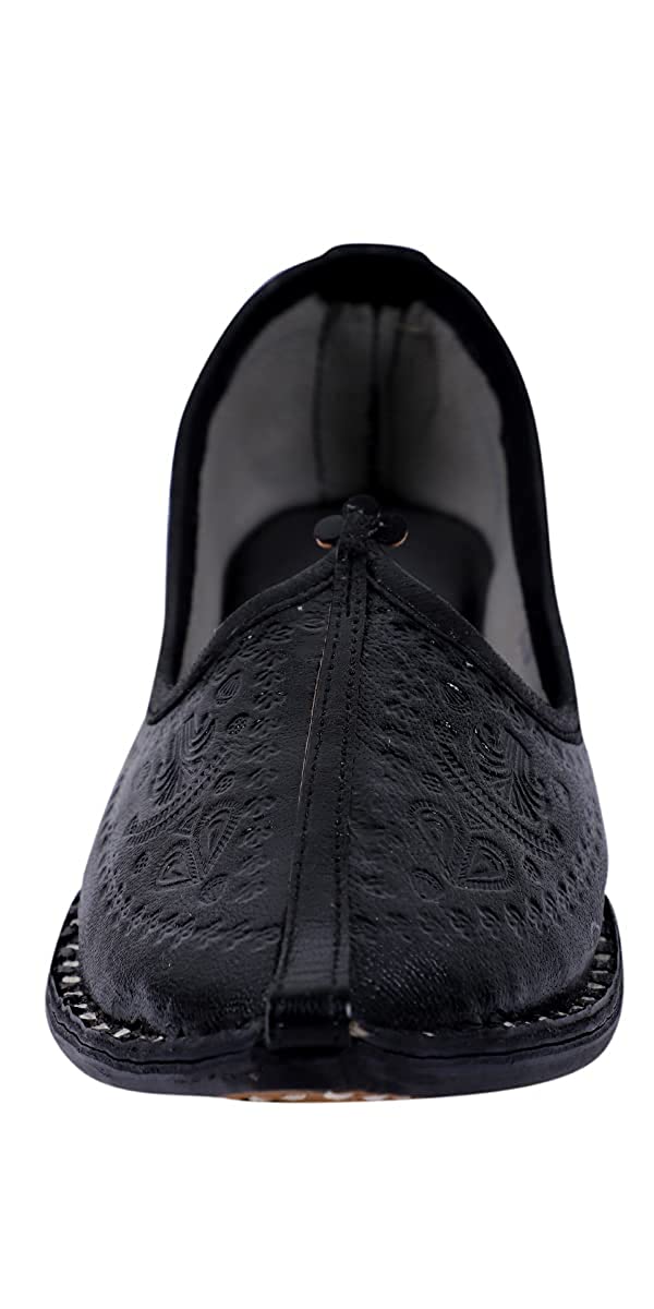 DEEUCO Men's Ethnic Rajasthani Black Leather Juttis, Mojaris and Party Shoes
