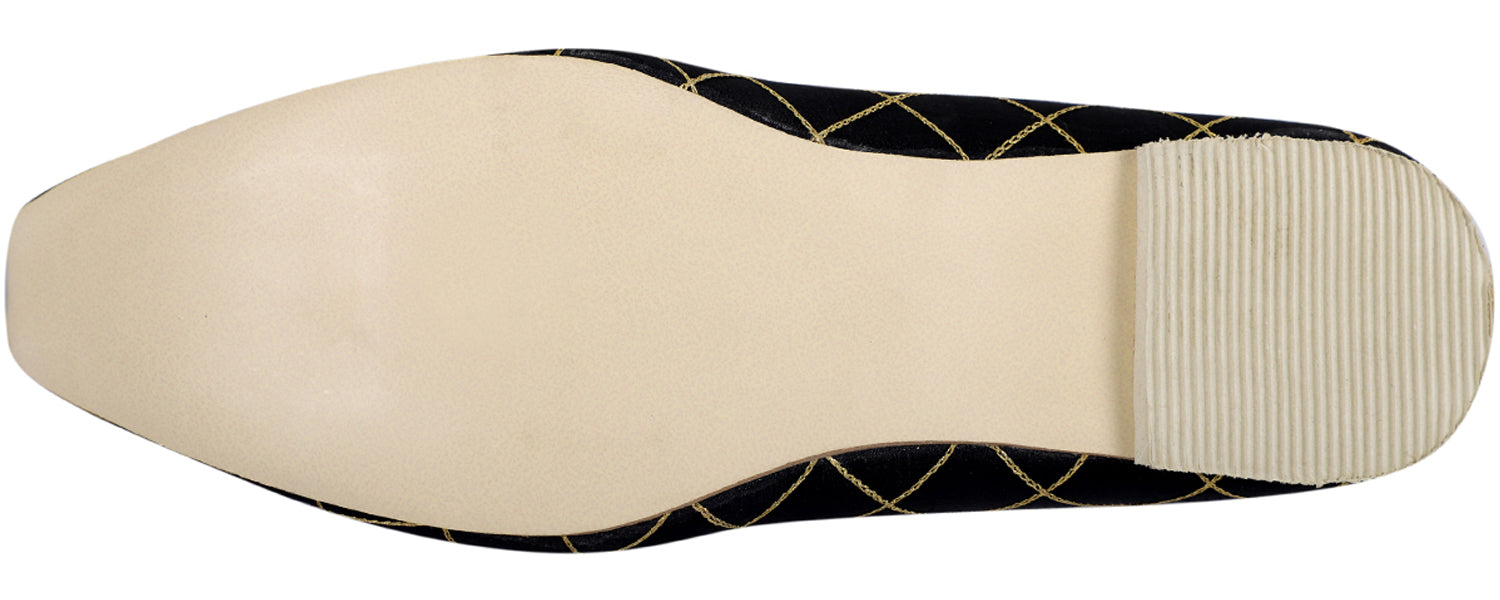 DEEUCO Men's Ethnic Black and Golden Wedding and Sherwani Jutti,Mojari