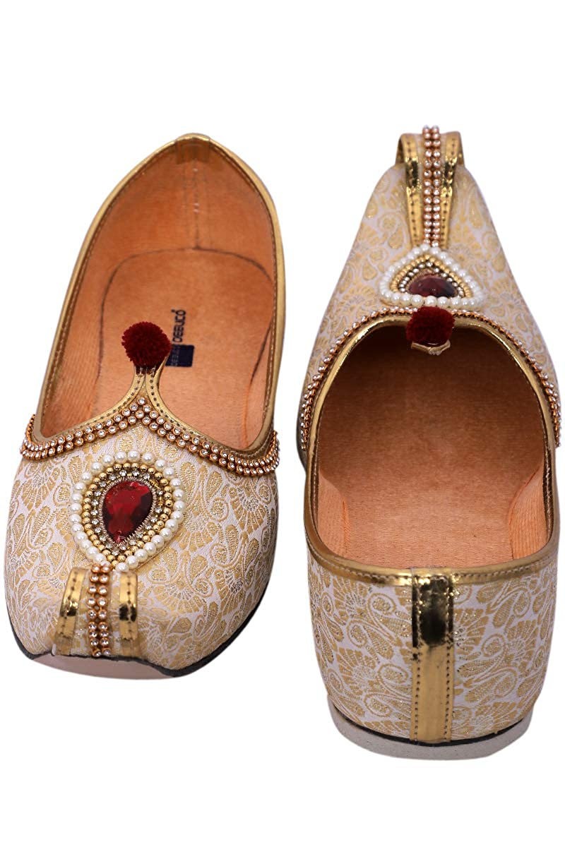 DEEUCO Men's Traditional Premium Cream and Golden Wedding and Sherwani Jutti (Mojari)