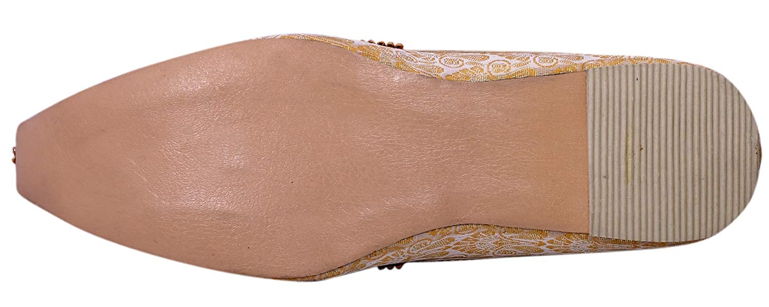 DEEUCO Men's Traditional Premium Cream and Golden Wedding and Sherwani Jutti (Mojari)