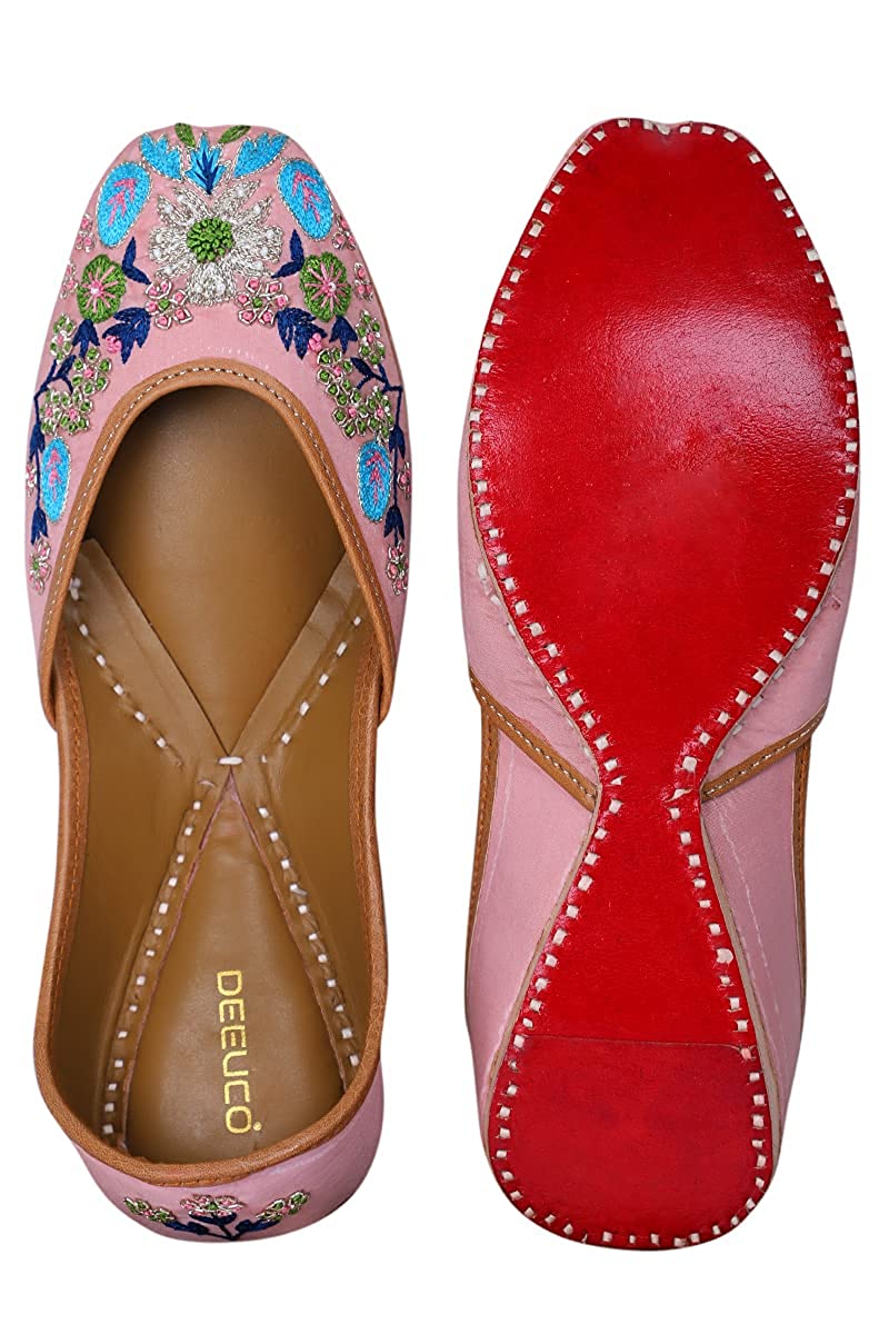 DEEUCO Women's Blue and Pink Embroidery Jutti