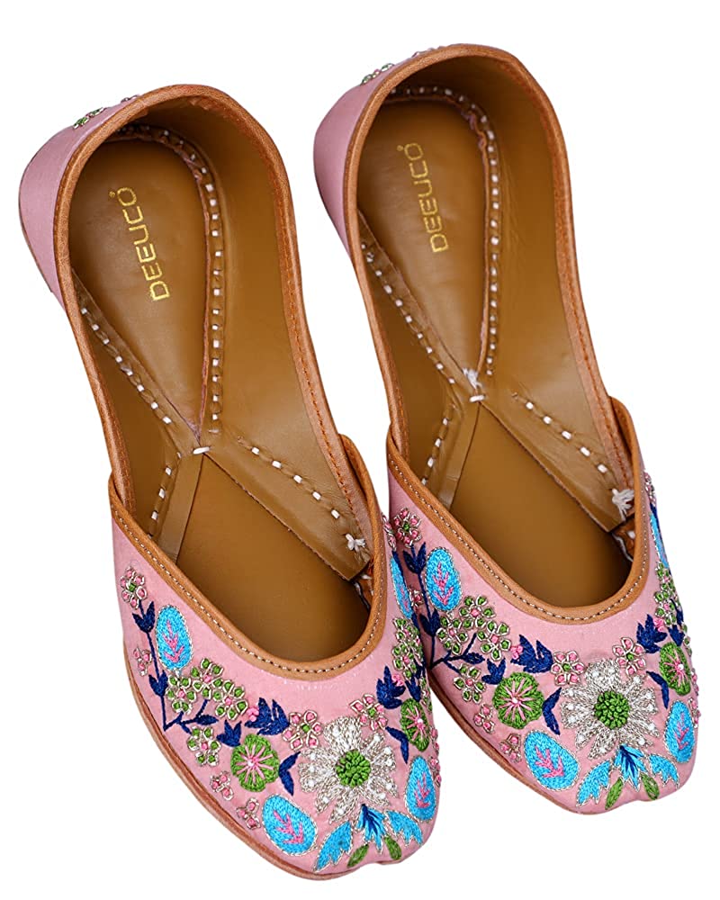 DEEUCO Women's Blue and Pink Embroidery Jutti